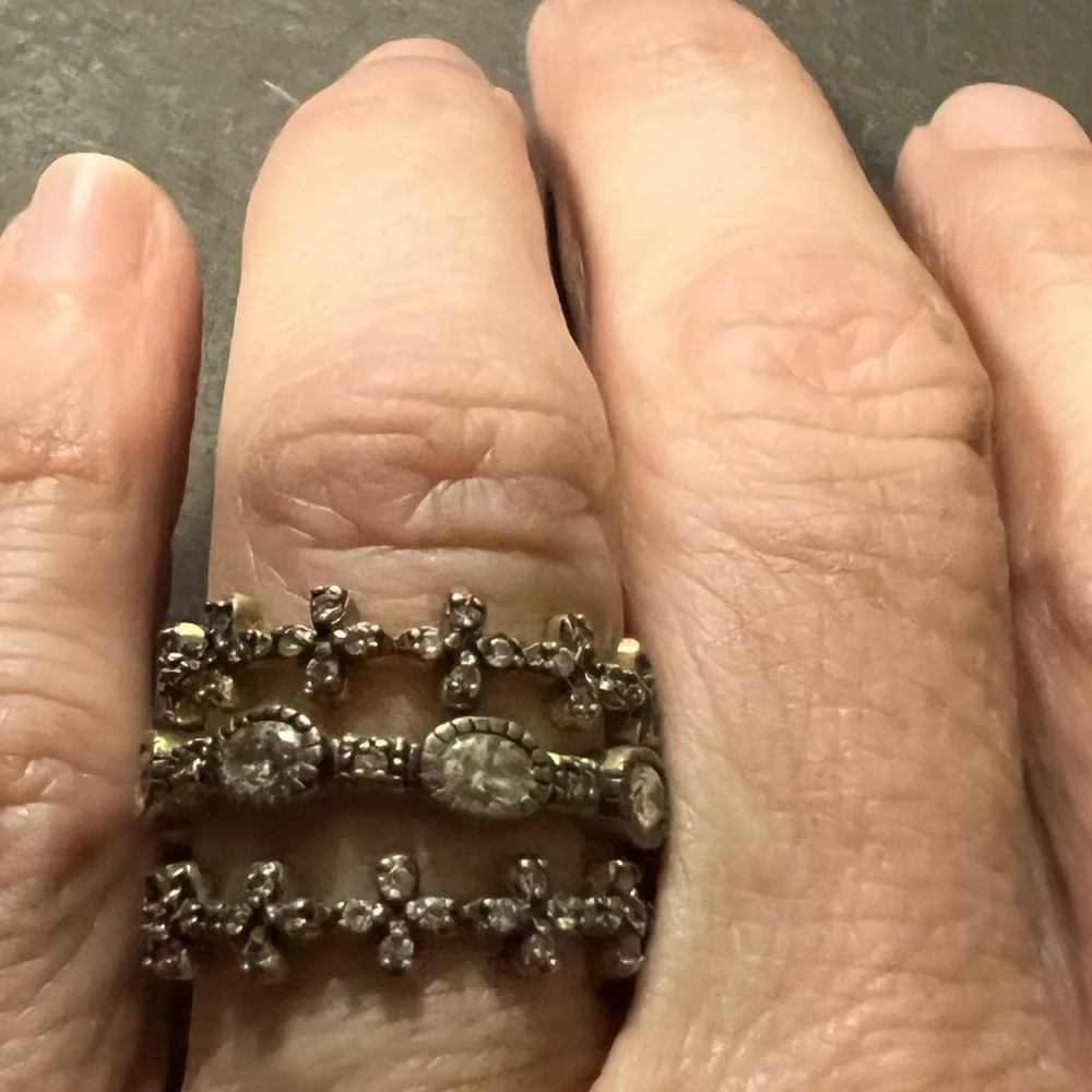 Frieda Rothman size 7 -3 stackable ring. Like new - Picture 1 of 3